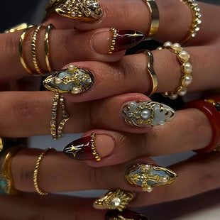 Elegante Gel-Nagelkunstverlängerungen Karnz