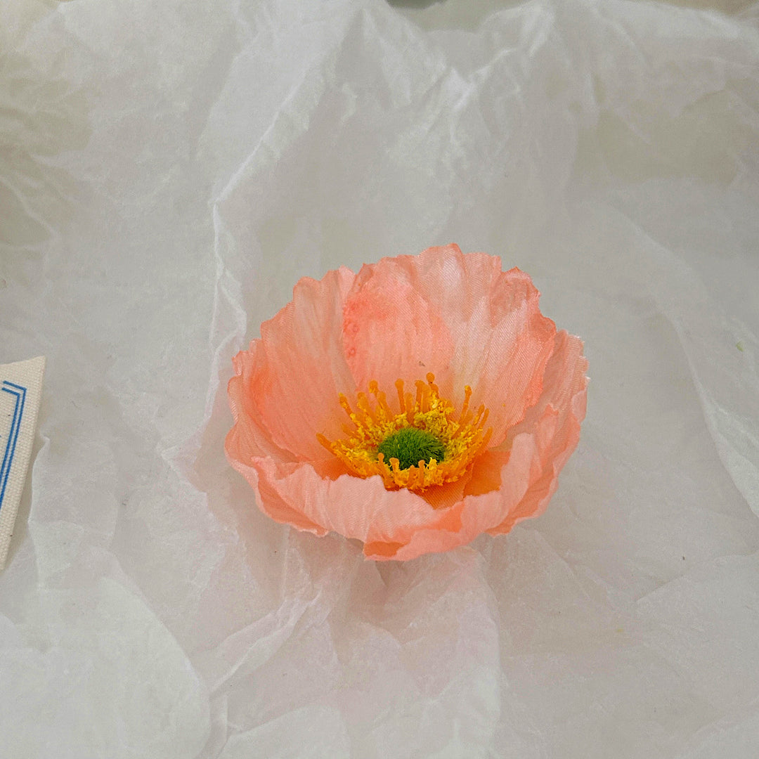 Elegante Künstliche Blüte mit Detailreichem Mittelpunkt Karnz