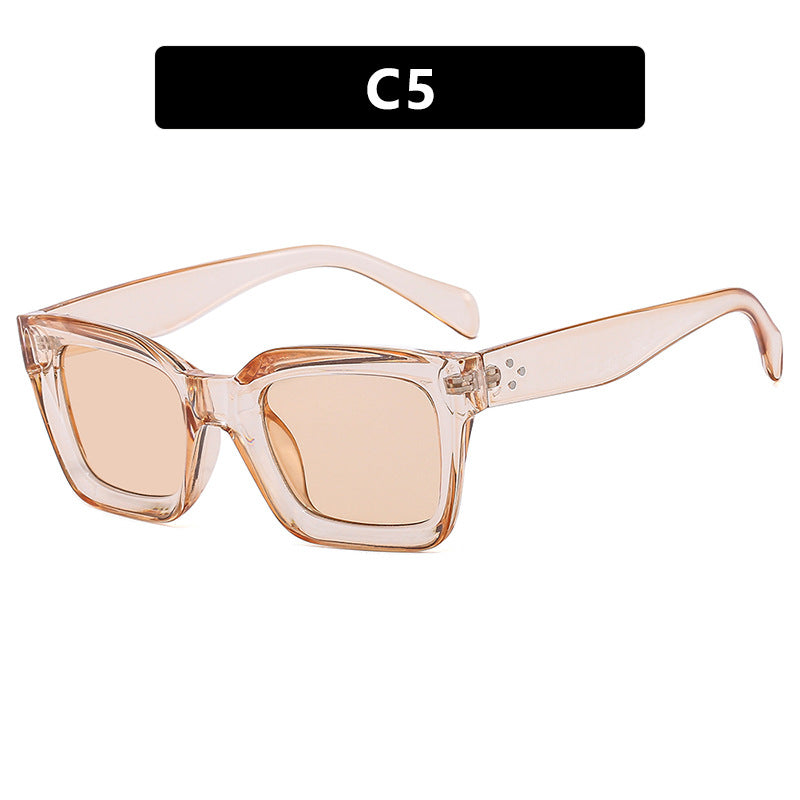 Damen oversized Sonnenbrille mit markantem Design Karnz