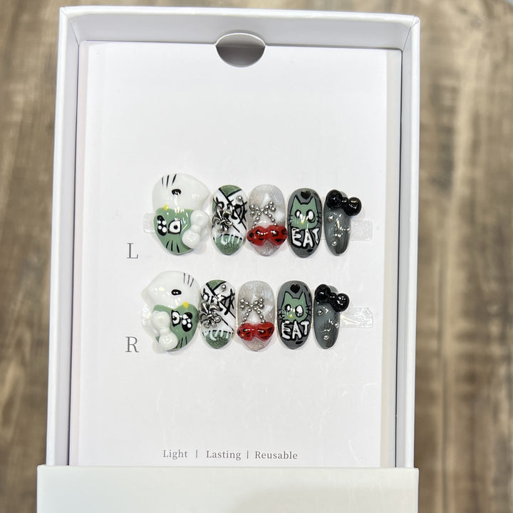 Dekorativer Floral Stiletto Press-On Nail Set Karnz