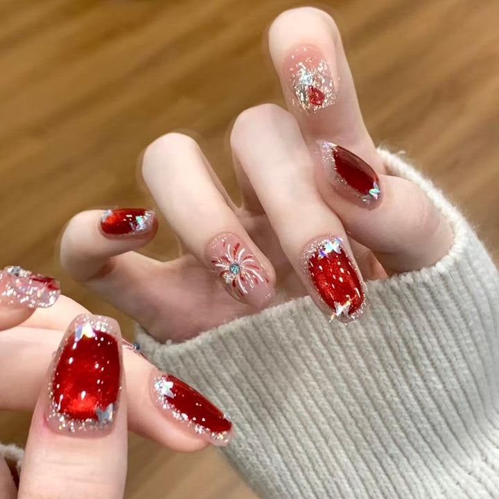 Dekorative Feiertags-Themen Press-On Nagelkunst Karnz