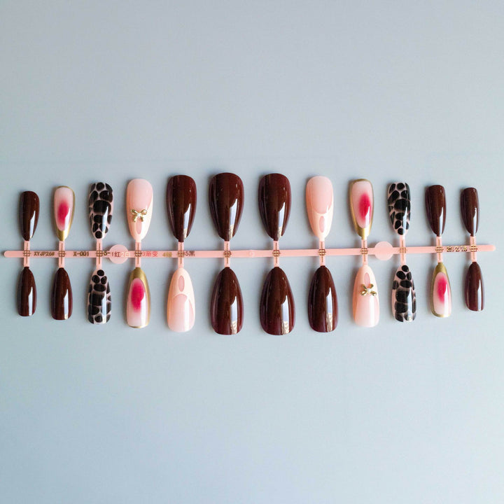 Elegantes Künstlerisches Acrylnageldesign-Set