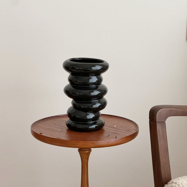 Sculptural Glänzende Keramische Stapel-Glühbirnenvase für Tischdekoration