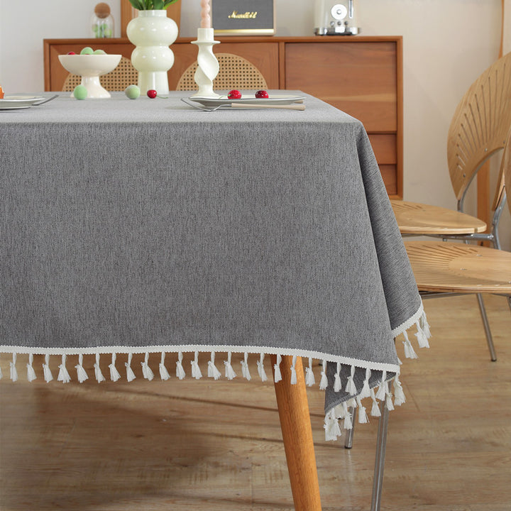 Elegante Quasten-Tischdecke