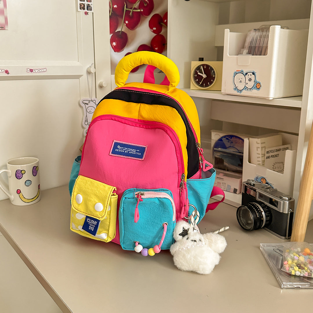 Bunter Mehrfach-Taschen Rucksack Karnz