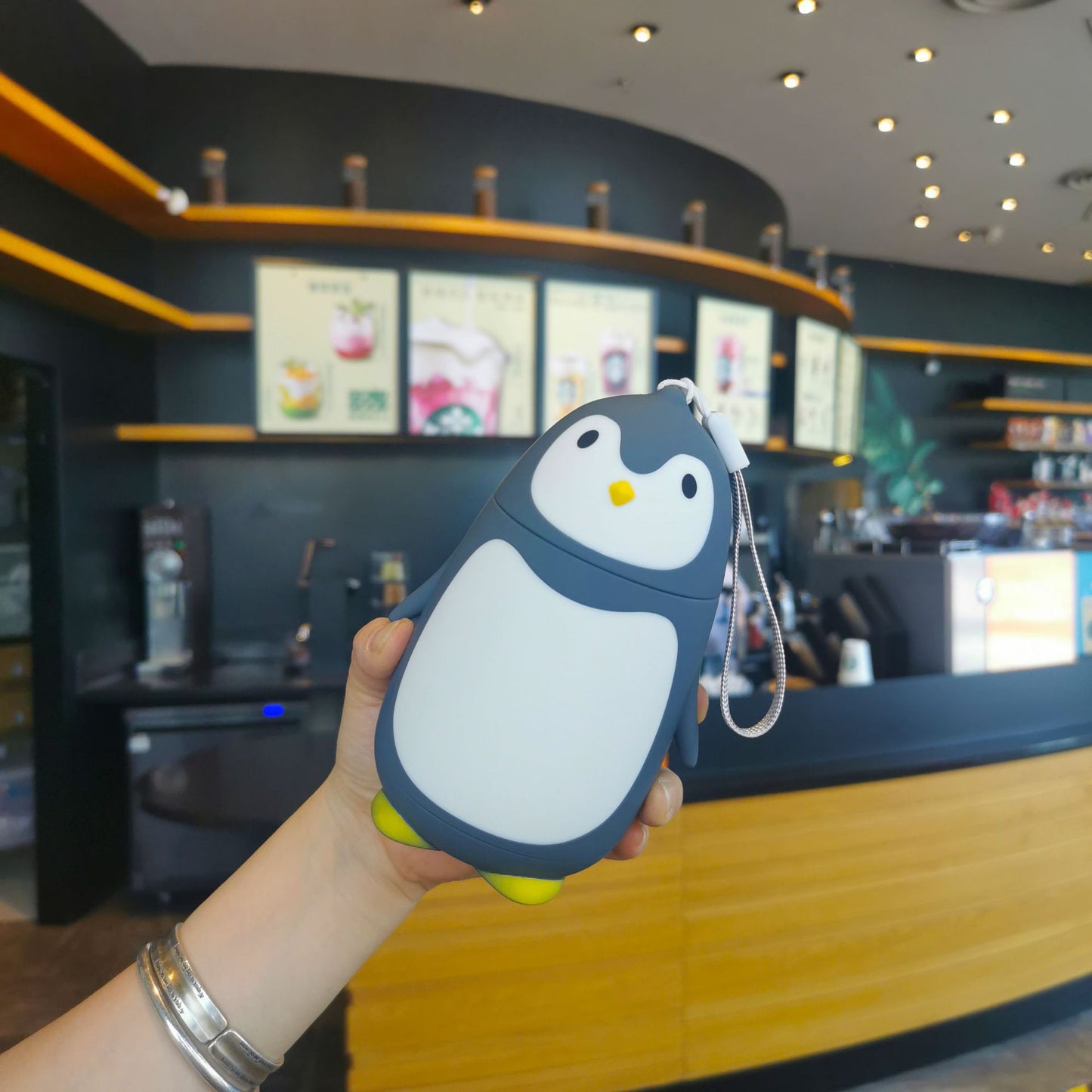 Damen Isolierte Trinkflasche im Pinguin-Design Karnz