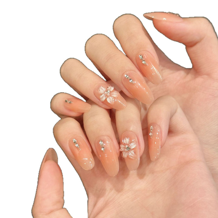 Dekorative florale Akzent Press-On Nagelkunst