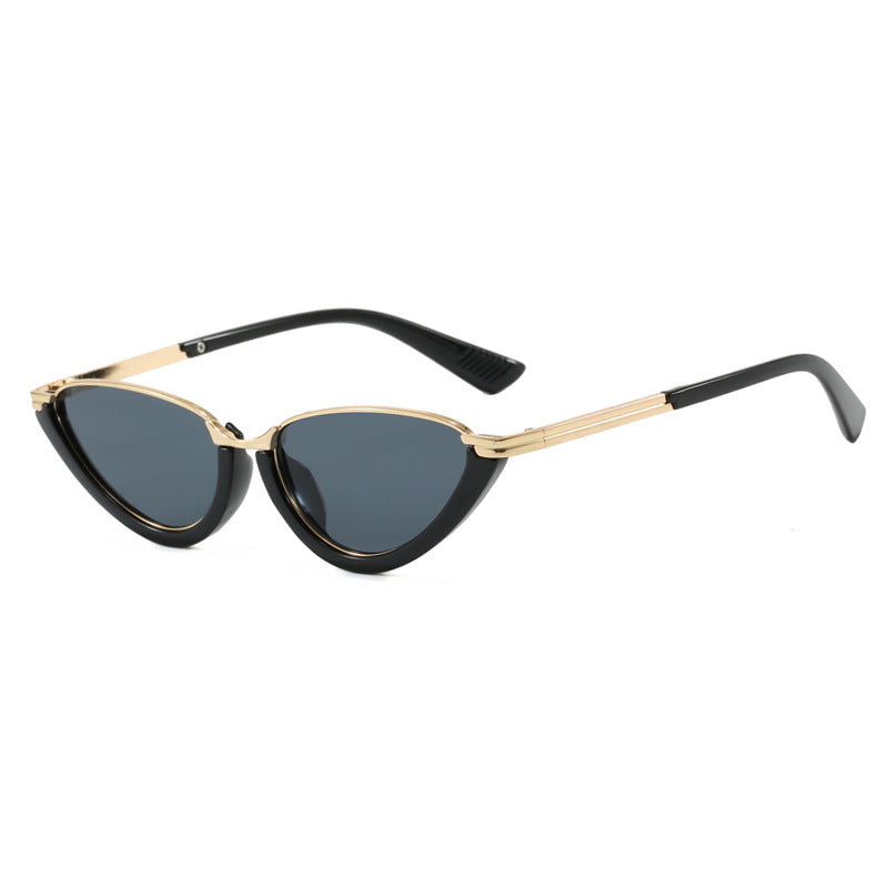 Damen futuristische Cat-Eye Sonnenbrille mit goldenen Akzenten Karnz