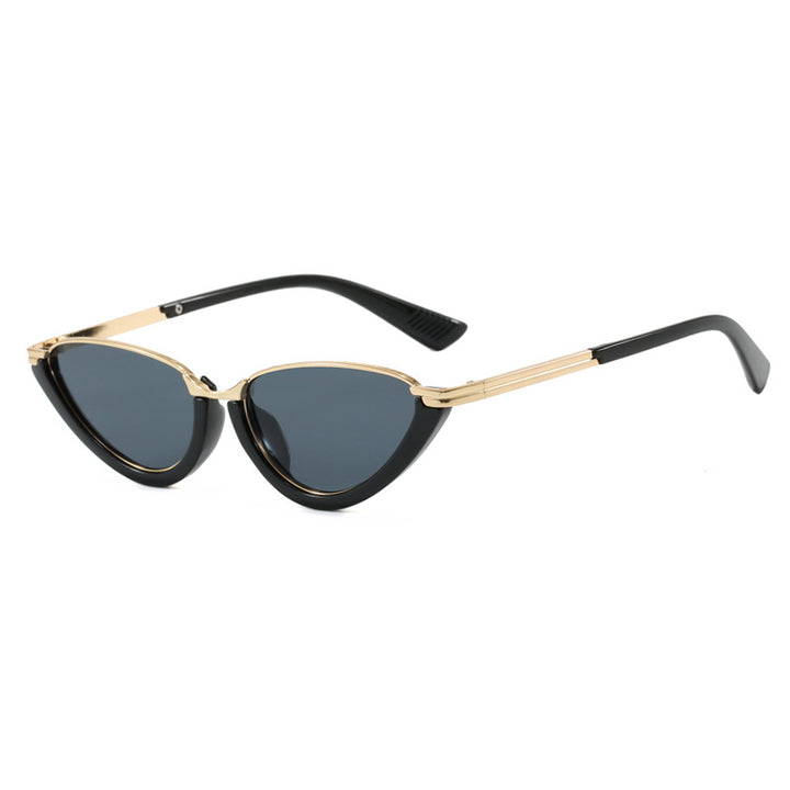 Damen futuristische Cat-Eye Sonnenbrille mit goldenen Akzenten Karnz