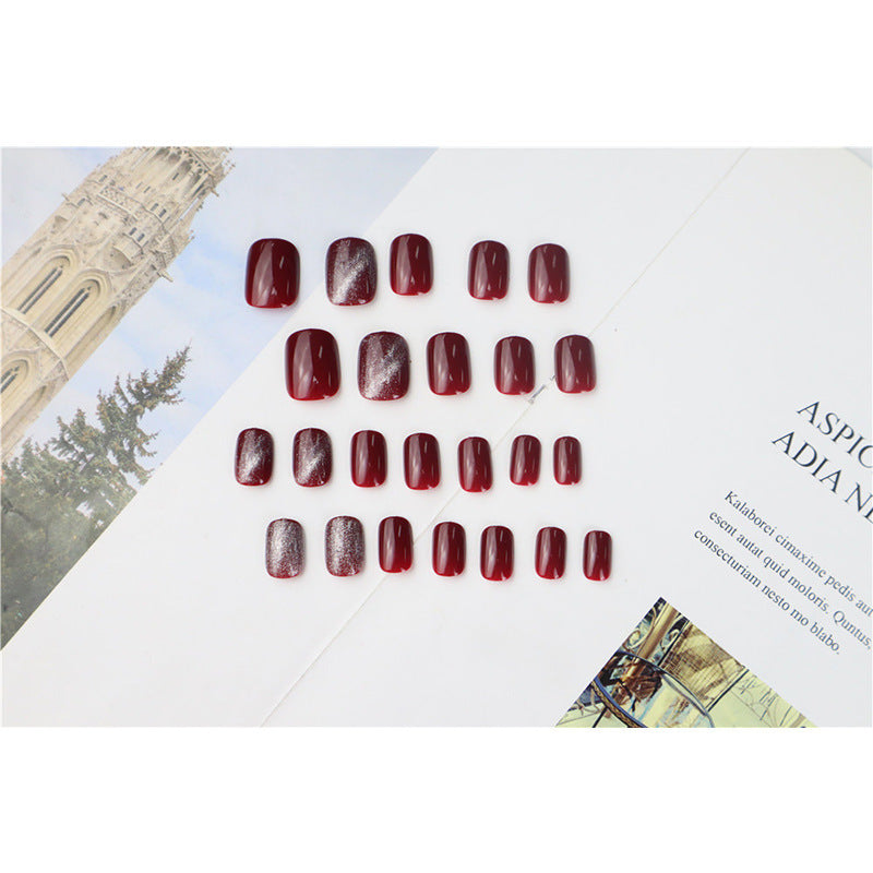 Künstlerisches Kurzes Press-On Nagelset
