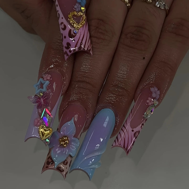 Dekorative Lange Nagelkunst Verbesserungen Karnz