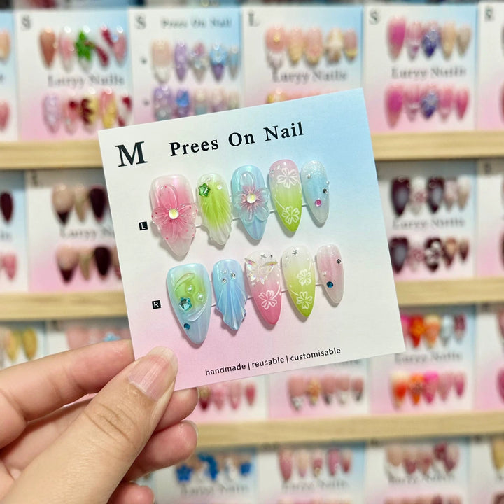 Künstlerisches handgefertigtes Press-On Nagelset