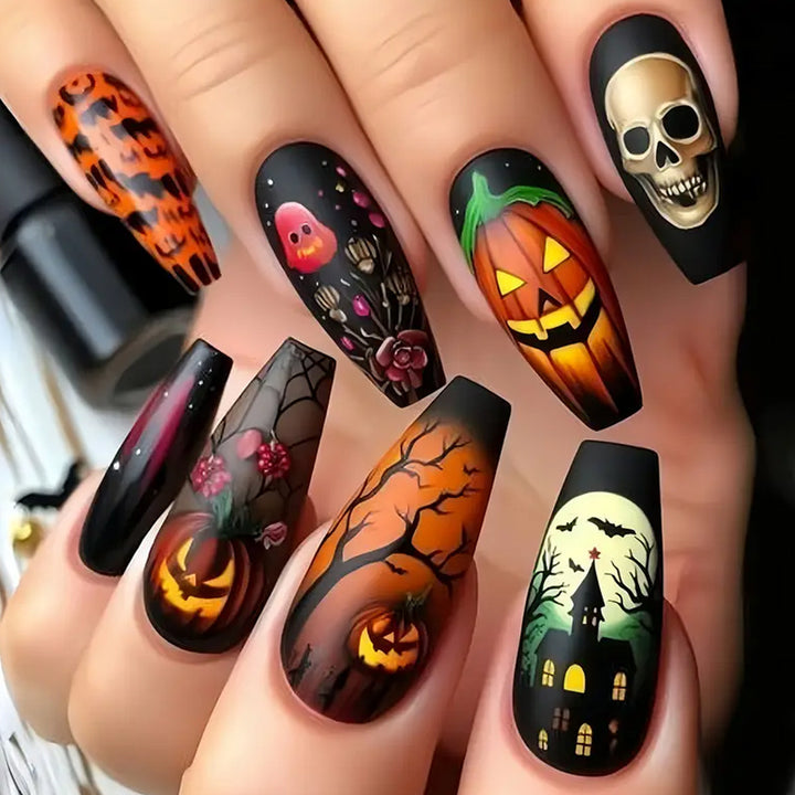 Kreatives Halloween Kunstnagel-Set Karnz