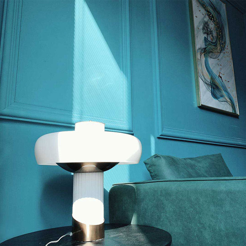 Elegante Retro-Tischlampe