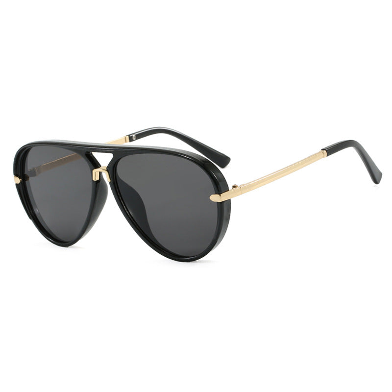 Damen modische Piloten-Sonnenbrille mit eleganten Metallakzenten Karnz