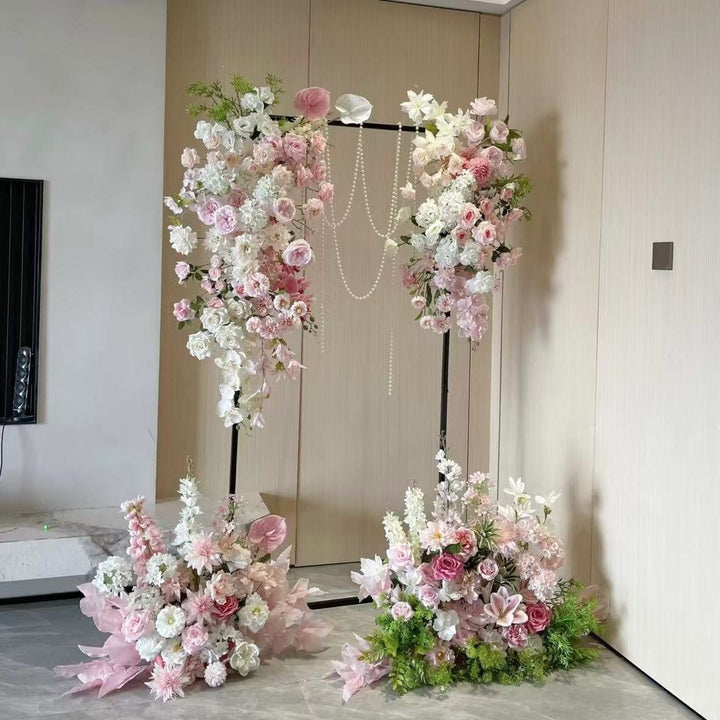 Künstliches Blumenarrangement