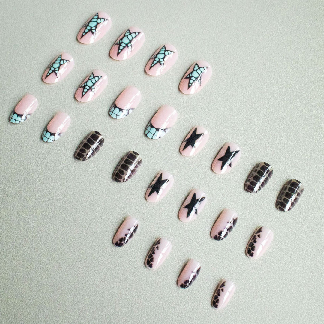 Künstlerisches Stern- und geometrisches Nagelkunst-Kit