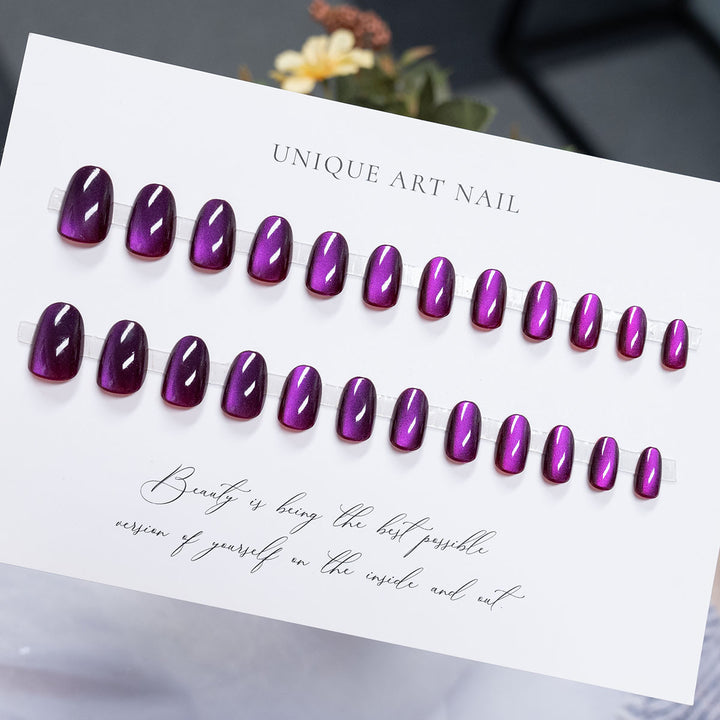 Glänzendes Press-On Nagelkunst Set