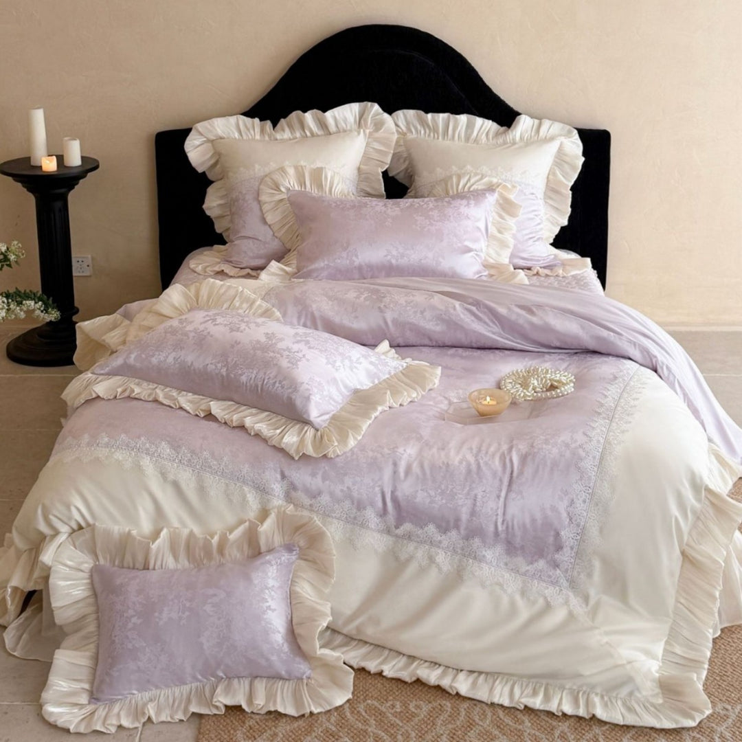 Luxuriöses Satin-Bettwäsche-Set mit Rüschen, Jacquard-Motiv und Spitzenbordüre