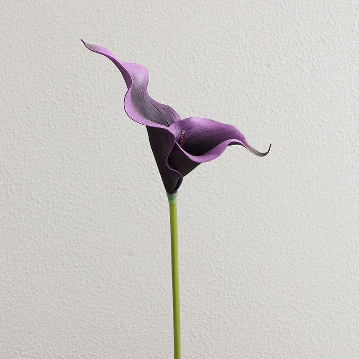 Künstlicher Calla-Blütenzweig mit realistischen Details Karnz