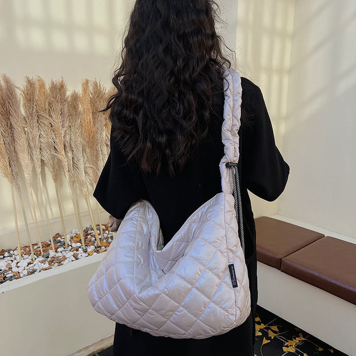 Chic Everyday Hobo Bag Karnz