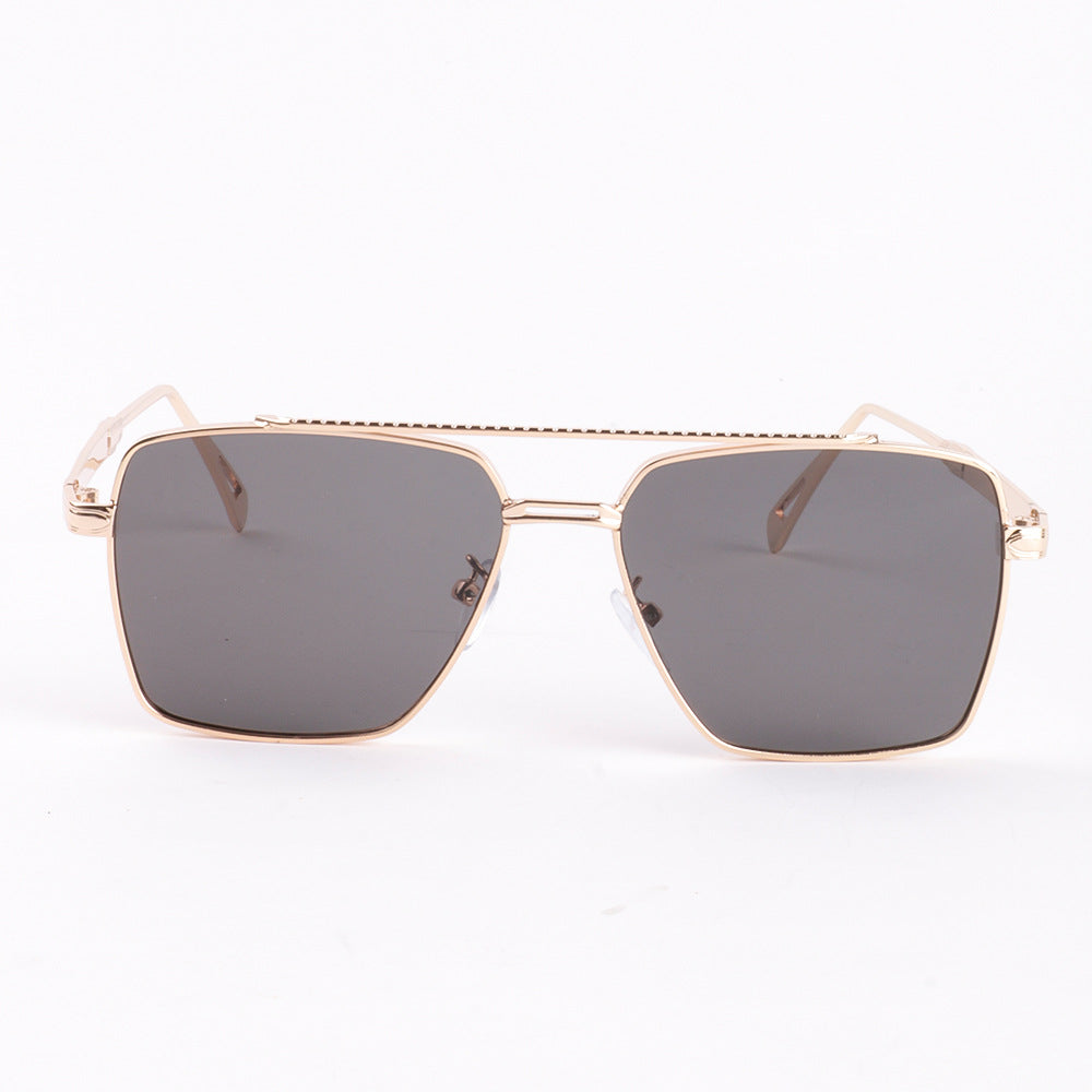 Damen oversized Sonnenbrille mit elegantem Metallrahmen Karnz