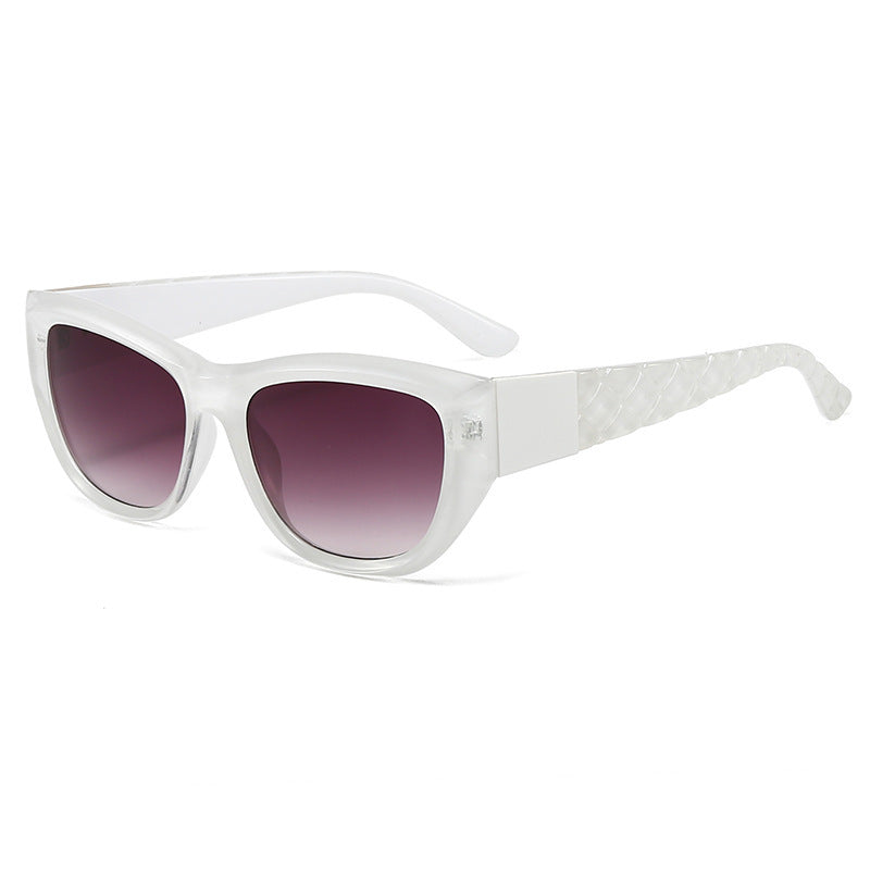 Damen Cat-Eye Sonnenbrille mit elegantem, transparentem Rahmen Karnz