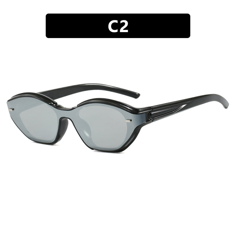 Damen modische Sonnenbrille mit zeitgemäßem Design und schützendem UV-Filter Karnz