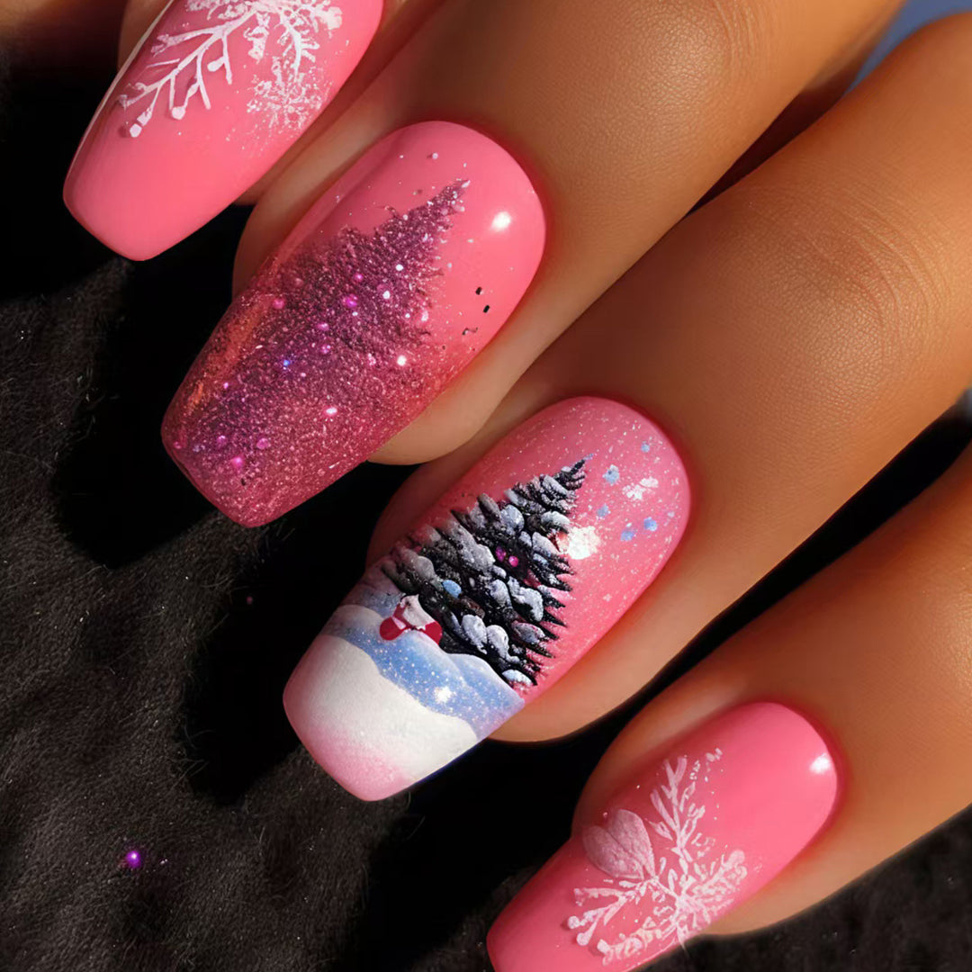 Kunstnägel mit Winterlichem Weihnachtsdesign Karnz