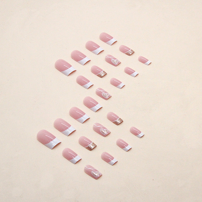 Herz-Design Press-On Nagelkunst Tipps Karnz
