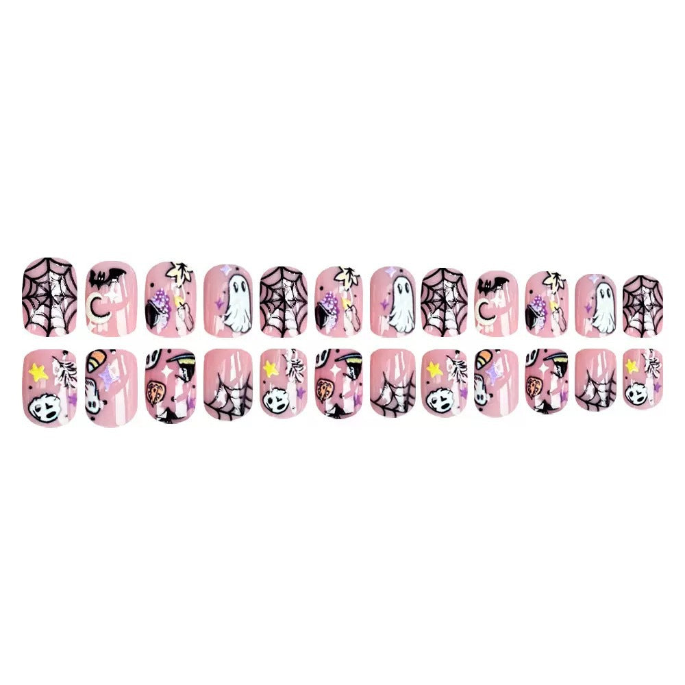 Halloween Kunstnagelset mit kreativen Gruselmotiven und detailreichen Designs Karnz