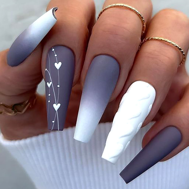 Elegante Herz-Design Lange Stiletto Press-On Nägel Karnz