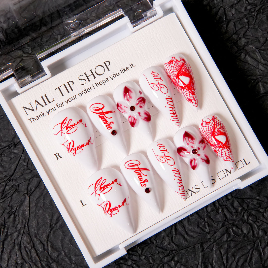 Künstlerisches Floral Press-On Nageldesign Kit