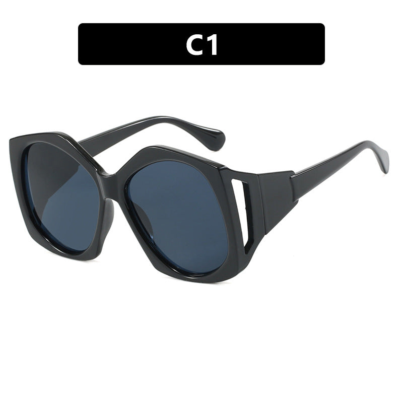 Damen oversized Sonnenbrille mit futuristischem Design Karnz