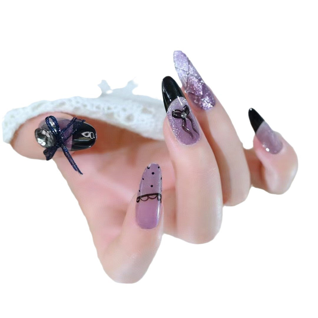 Maßgeschneidertes Nagelkunstset