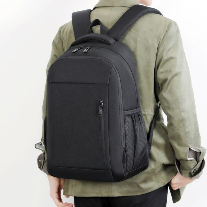 Moderner Strukturierter Rucksack Karnz