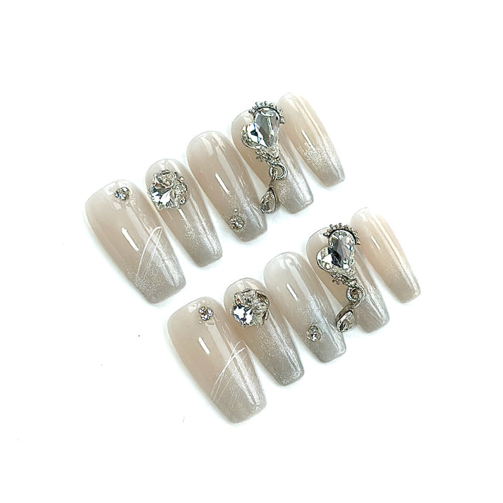 Elegante mit Strass verzierten Press-On Nägel