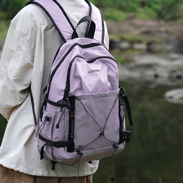 Vielseitiger abenteuerbereiter Rucksack
