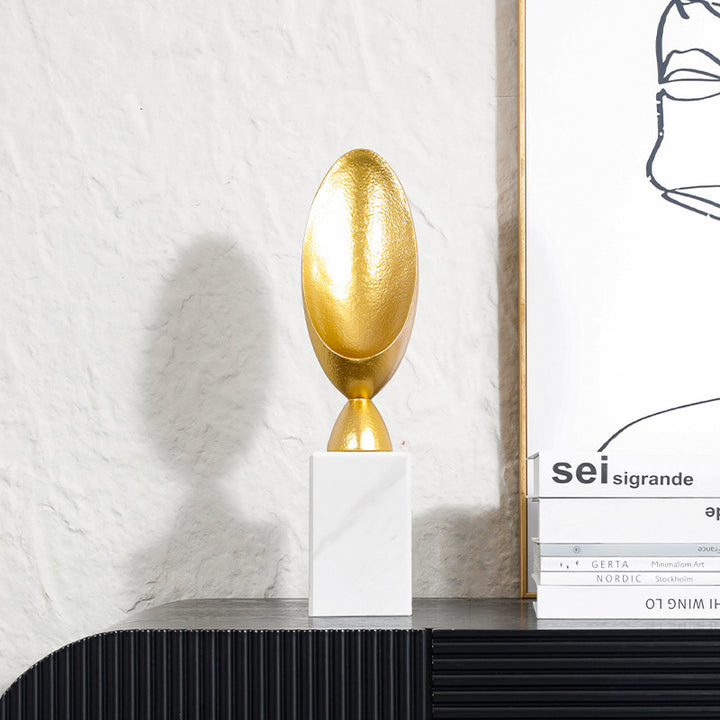 Dekorative Gold Skulptur