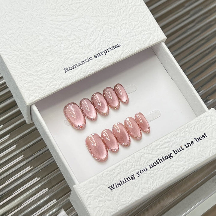 Elegantes Press-On-Nagelset mit glitzerndem Finish
