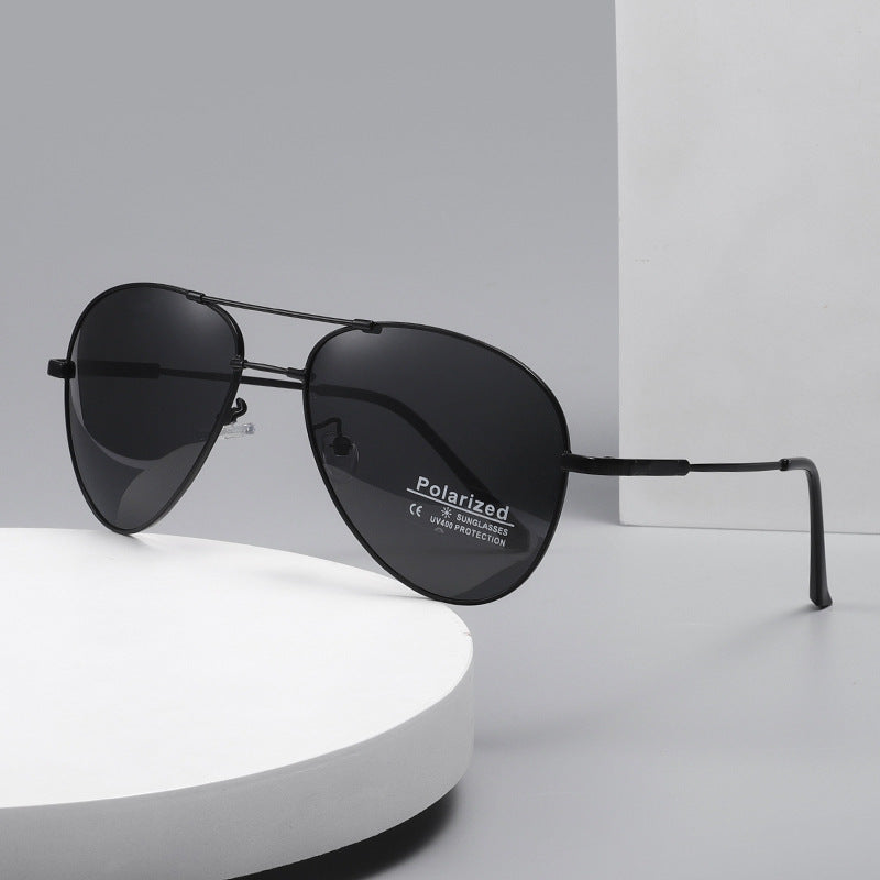 Herren Polarisierte Flugzeug-Sonnenbrille mit ultraleichtem Rahmen und UV-Schutz Karnz