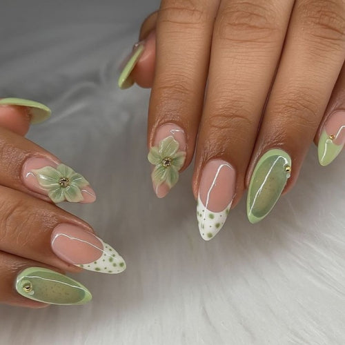 Natur-inspiriertes Press-On Nagelkunst-Set Karnz