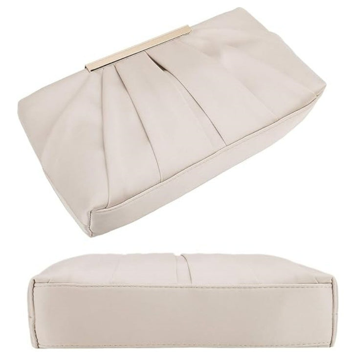 Elegante Clutch mit Raffinierten Faltendetails Karnz