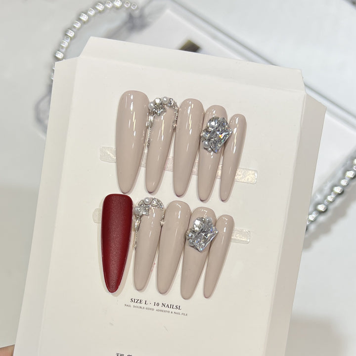 Strass-Verzierte Stiletto Druck-Nägel