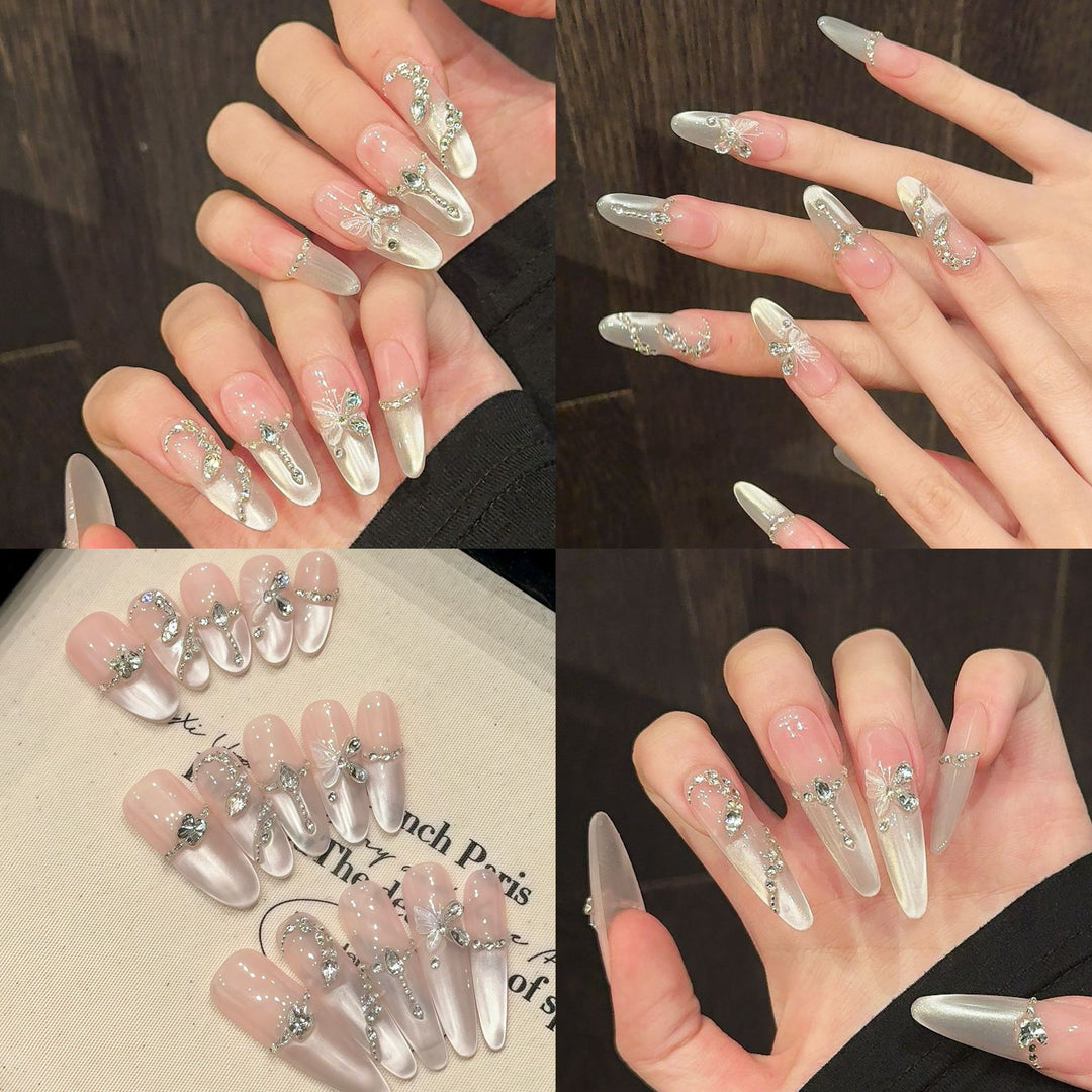 Elegantes Press-On Nagelset mit dekorativen Juwel-Akzenten