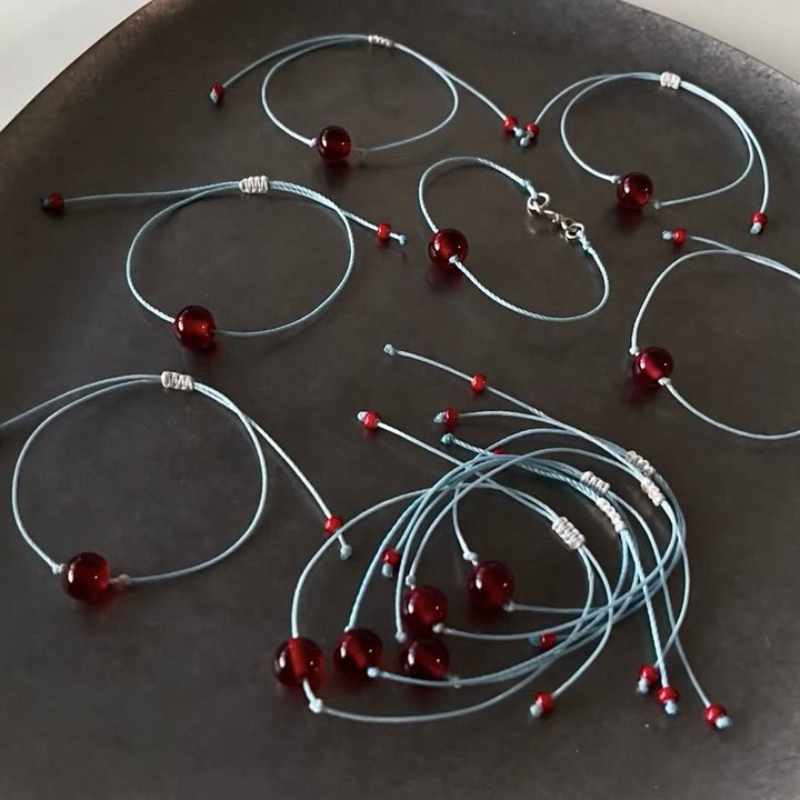 Verstellbares Schnur- und Edelsteinarmband Karnz