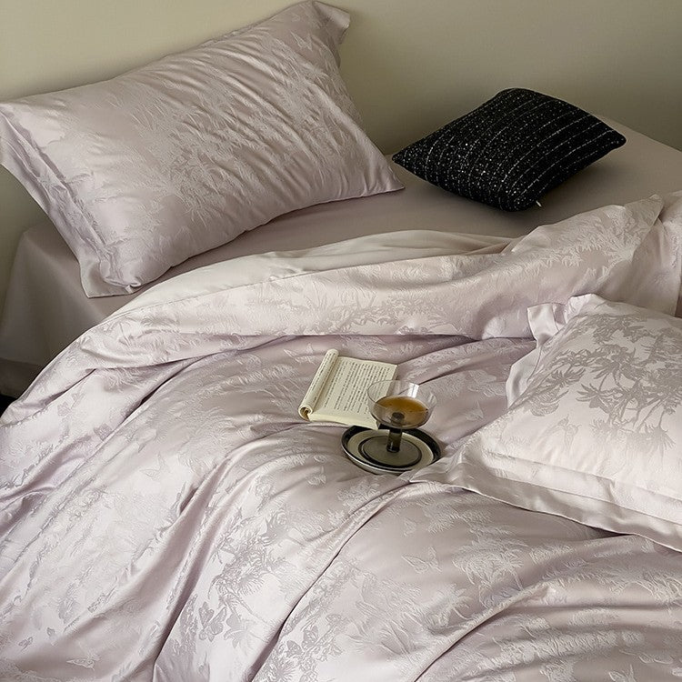 Luxuriöse Bettwäsche-Garnitur aus Jacquard-Satin mit floralem Reliefmuster