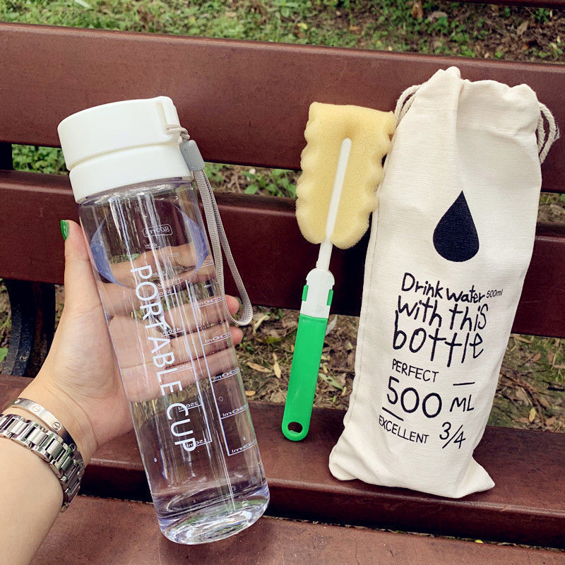 Damen tragbare Wasserflasche mit praktischem Reinigungssystem Karnz
