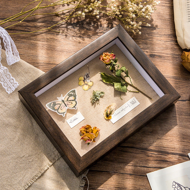 Elegante Erhaltene Florale Schattenbox Rahmen