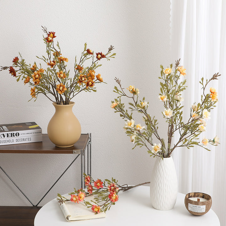 Eleganter Kunstblütenzweig mit detailverliebten Blüten Karnz
